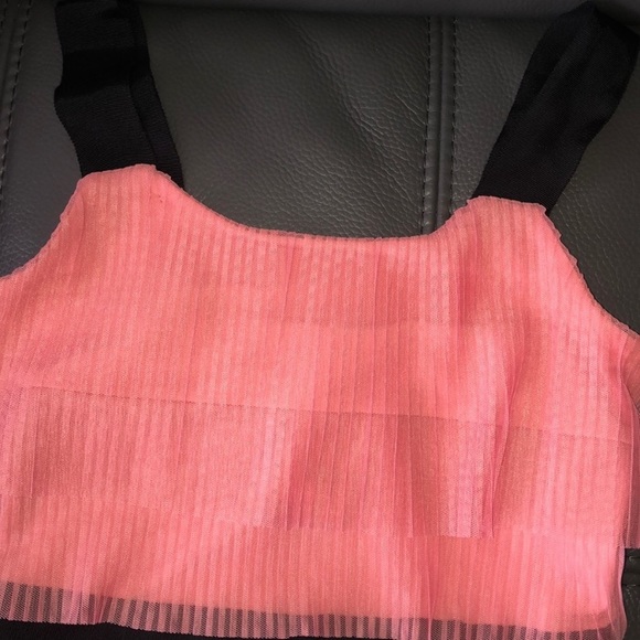 NWOT le chateau top - Picture 2 of 7